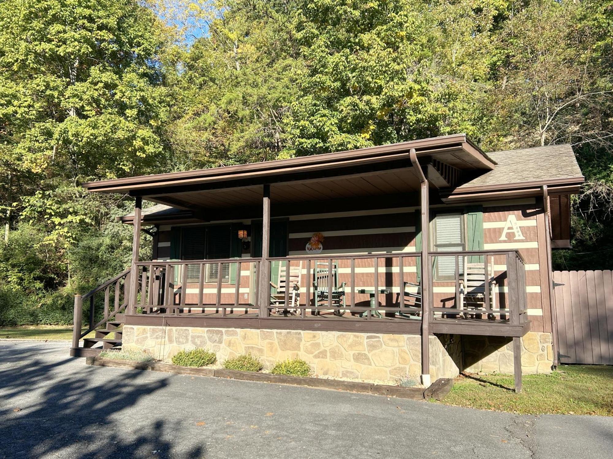 Villa On Dolly Time 1 Mile From Dollywood Pigeon Forge Exterior foto