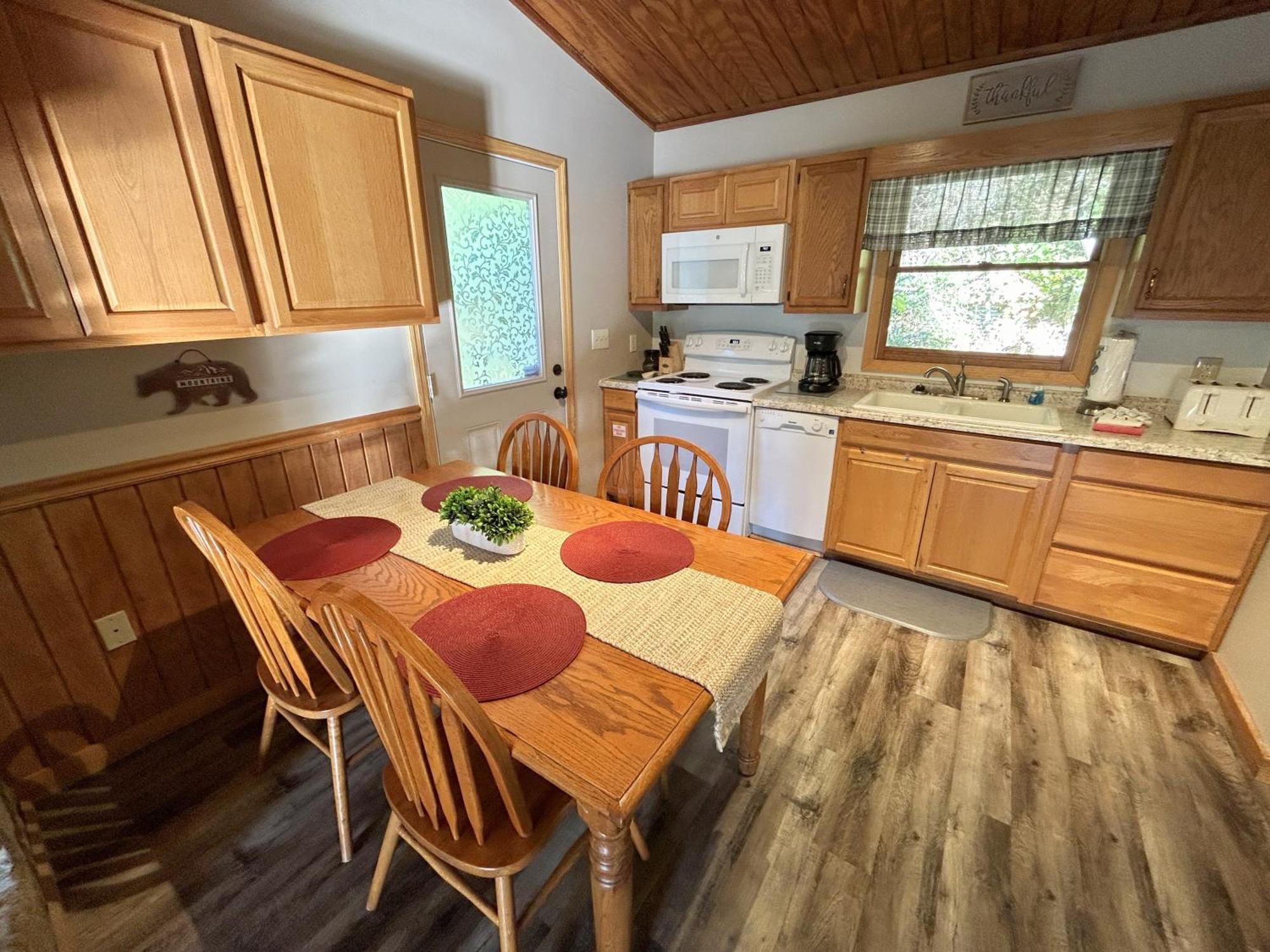 Villa On Dolly Time 1 Mile From Dollywood Pigeon Forge Exterior foto