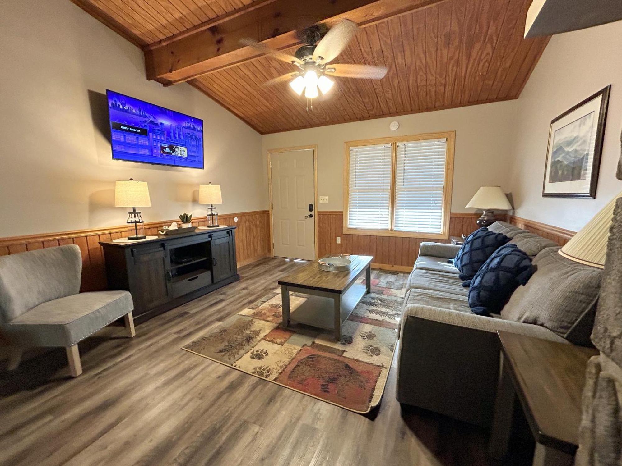 Villa On Dolly Time 1 Mile From Dollywood Pigeon Forge Exterior foto