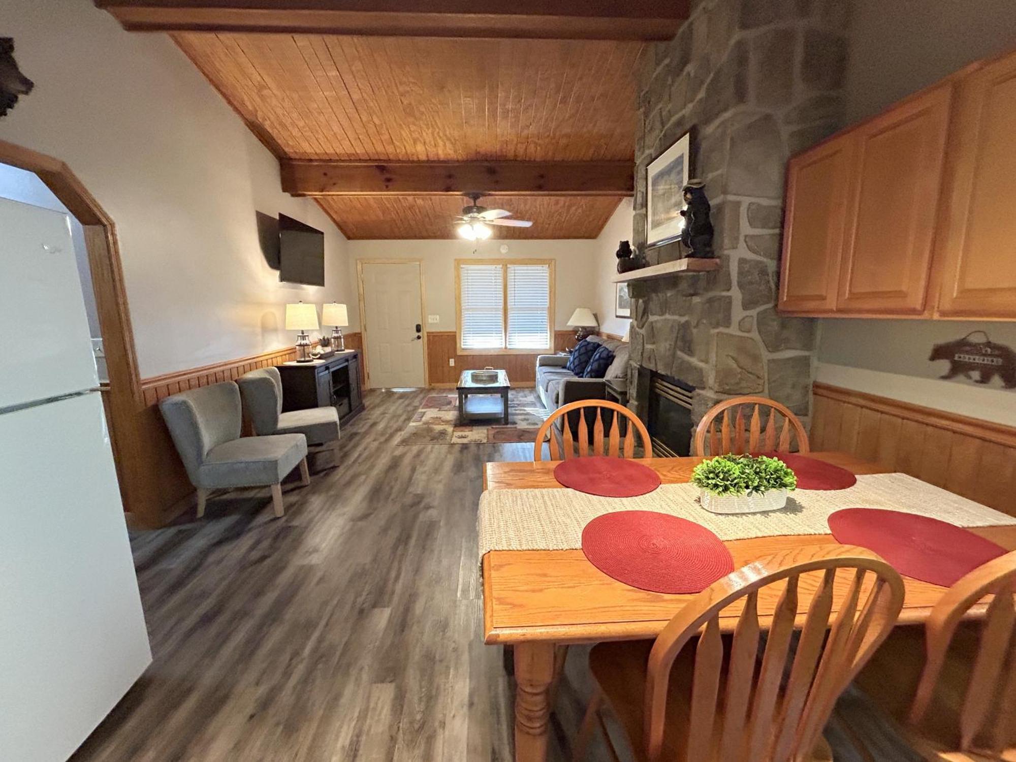 Villa On Dolly Time 1 Mile From Dollywood Pigeon Forge Exterior foto