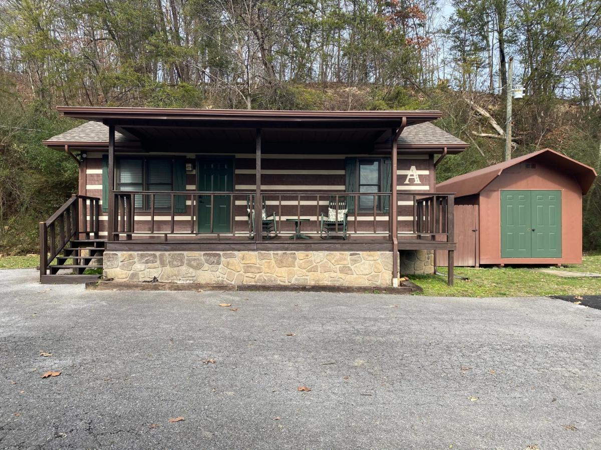 Villa On Dolly Time 1 Mile From Dollywood Pigeon Forge Exterior foto
